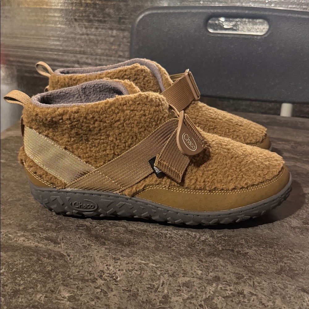 Chaco Ramble Fluff . Men’s size 9.5